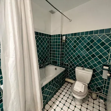 Le Vieux Chateau Hotel Aiguines