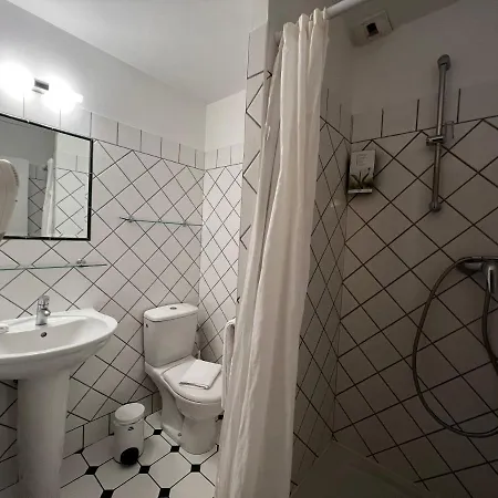 Hotel Le Vieux Chateau 2*